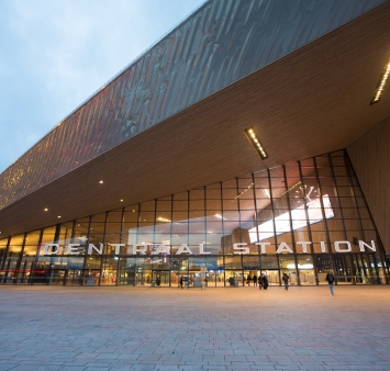 Rotterdam Centraal gewinnt den Nationalen Stahlpreis 2014!